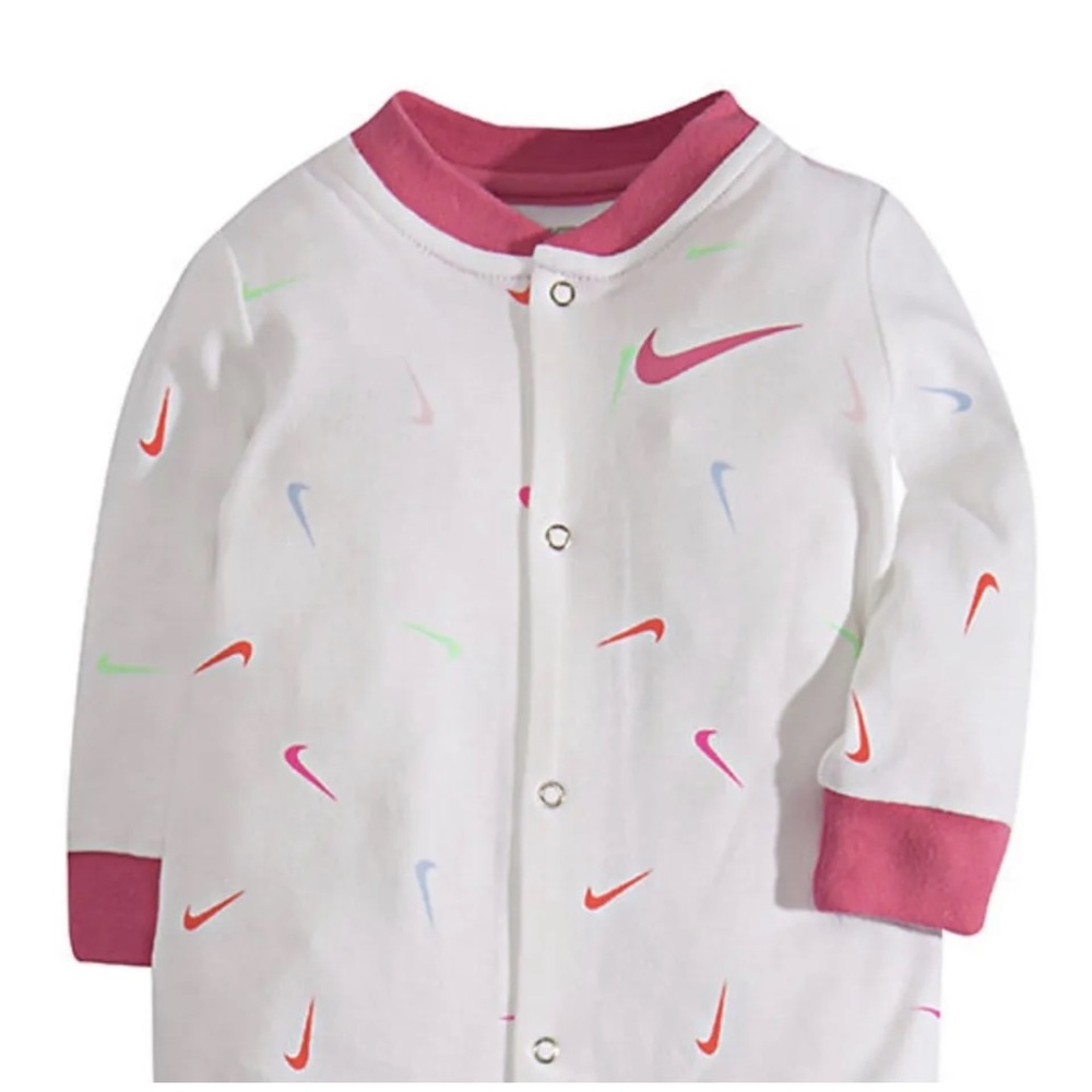 Nike Swoosh Print Sleep & Play